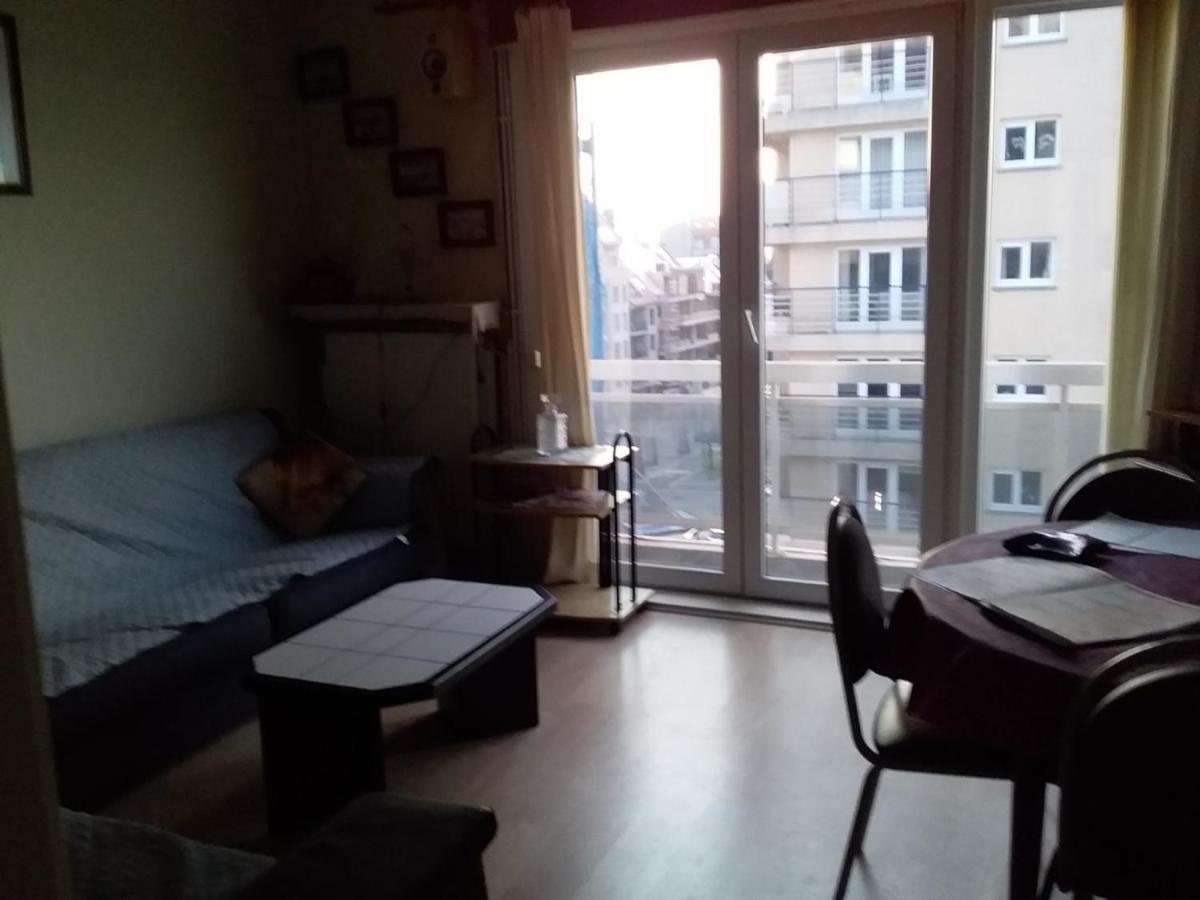 Charlier 32 Apartment บลังเคนเบอร์เก ภายนอก รูปภาพ